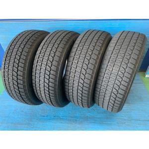 中古 20インチ スタッドレスタイヤ 4本セット ブリヂストン ブリザックDM-V3 235/55R...