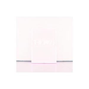 1975／君が寝てる姿が好きなんだ。なぜなら君はとても美しいのにそれに全く気がついていないから。