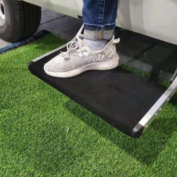 【並行輸入品】 SCITOOユニバーサルヒッチステップ20インチ牽引バンパーステップピン付き   ト...