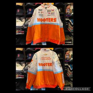 JH Design CHASE ELLIOTT HOOTERS 2022 NASCAR TWILL JACKET (CHE303HO22:WHITE/ORANGE)｜newfantastic