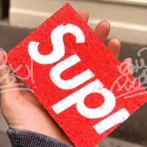 メンズ レディース レッド Supreme シ...の詳細画像1