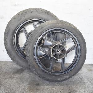 kh400純正ホイール前後 カワサキ（Kawasaki） Z400FX ホイール 前後 F-1057/R-1030 純正 中古