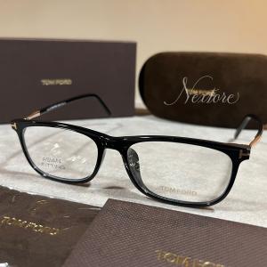 【正規品・新品】TOMFORD トムフォード TF5398F FT5398F 001  サングラス メガネ 眼鏡 メンズ レディース 普段使い おしゃれ プレゼント ギフト 並行輸入品｜nextore