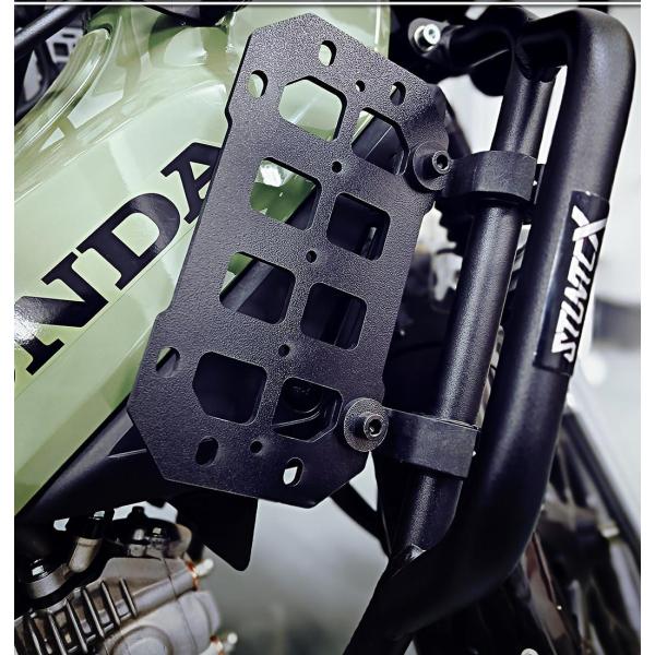 バイク用 リアボックス サイドパネルモールパネル キャリア カスタムパーツ クロスカブ ハンターカブ...