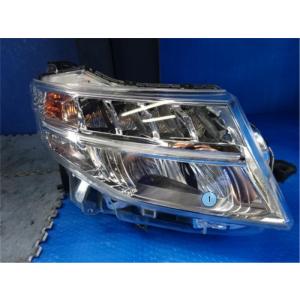 ルーミー DBA-M900A 右 ヘッド ランプ ライト W3918 前期 LED ユニット