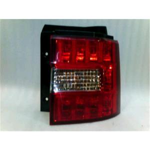 三菱　デリカD5　右テールランプ 三菱 純正 デリカD5 《 CV5W 》 右テールランプ P91600-23002957 : NGP