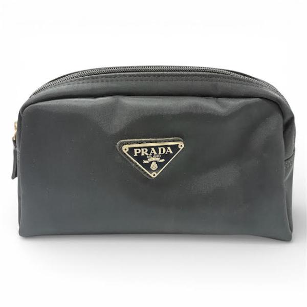 A004 PRADA プラダ 三角ロゴ ブラック ナイロン ポーチ  中古