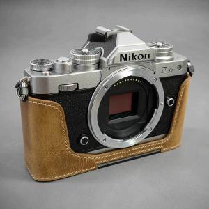 LIM'S Nikon Z fc 用 イタリアンレザー カメラケース Classic Ver. Brown メタルプレート 本革 おしゃれ 高級 高品質 ケース NK-ZFCCBR リムズ 日本正規販売店｜nineselect