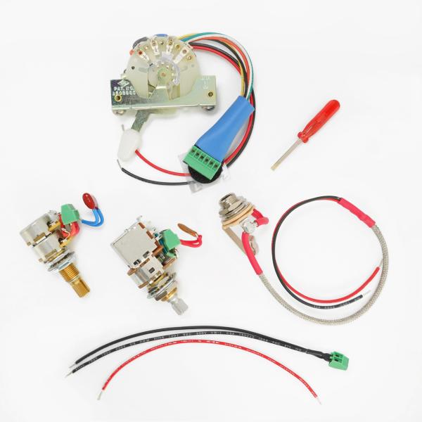 Mad Hatter Guitar Products　Terminator-EVO　/ HSH配列の...