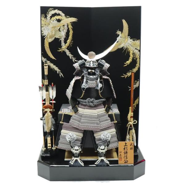 五月人形 鎧飾り平飾 伊正作 12号 上杉謙信 金彩鳳凰 2024-yb062 幅80cm