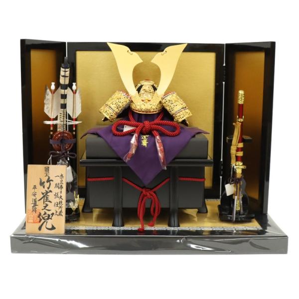 五月人形 兜飾り平飾 平安道斎作 10号 竹雀之兜 黒塗金屏風 2025-tb076 幅60cm