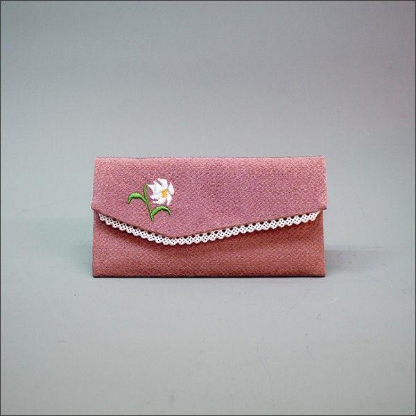 創価学会　念珠入/念珠ケース 薄紅色のちりめん　白ゆり刺繍入　マジックテープ付