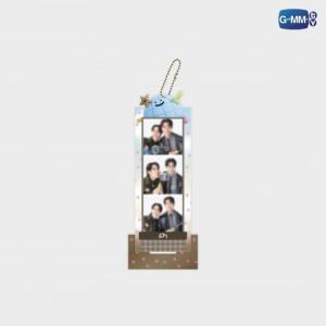 MR. SATURNWORLD PHOTO STRIP FRAME ACRYLIC STAND AND KEYCHAIN WITH EARTHMIX PHOTO STRIP　GMMTVグッズ