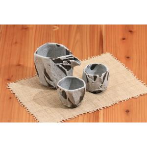 琥山窯 ぐい呑み 小野珀子作 釉裏金彩緑ぐい呑 item no.2f471