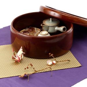 茶道具　釜師　宝積正一作　相生松紋　真形釜　共箱　M　4739B 茶道具 釜師 宝積正一作 相生松紋 真形釜 共箱 M 4739B