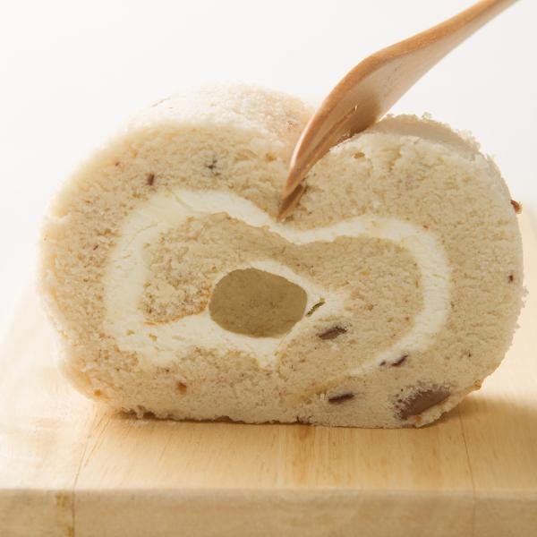 新杵堂 渋皮栗入り 栗きんとんロール ギフト 化粧箱入り ロールケーキ