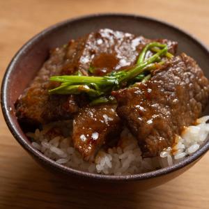 大阪焼肉はらだ本店 タレ漬け焼肉 4袋 焼き肉 牛肉 バーベキュー 味付き肉【北海道・沖縄県・離島 配送不可】