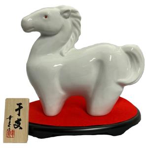 日本酒 高知 高木酒造 豊の梅 干支壷 午(うま) 箱入 720ml 正月 元旦 年賀 ギフト 贈答 祝 数量限定生産 とよのうめ うま