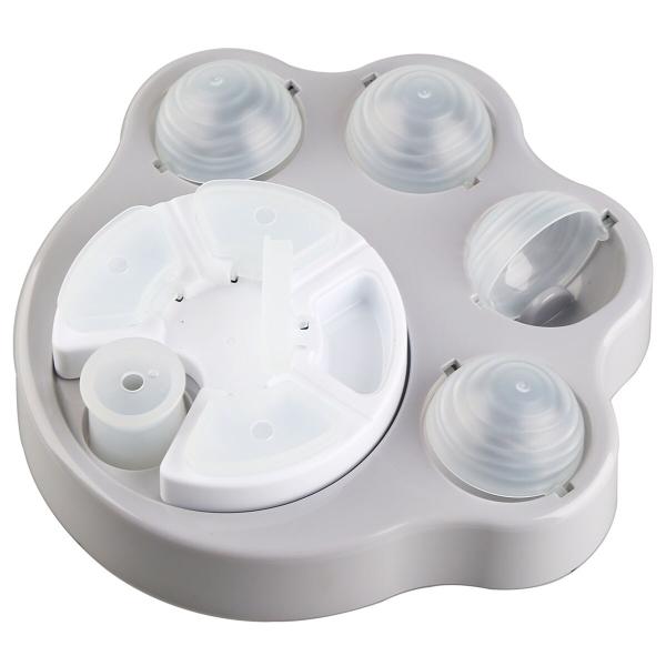 頭を使ってエサを探す知育トイ おやつパズル(足形) ニトリ