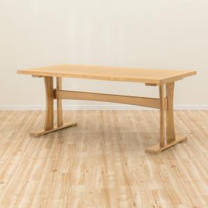 ニトリ（NITORI） 幅160cm 天然木ダイニングテーブル(ヤマト4 160 DBR