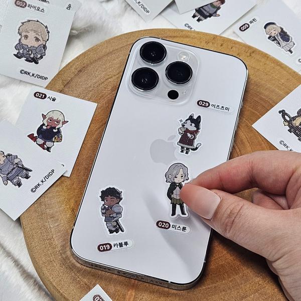 韓国 コミック グッズ『ダンジョン飯 SD デコキャラシール（4種類から一つ選択）』公式グッズ