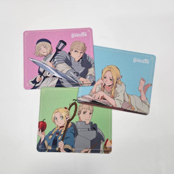 韓国 コミック グッズ『ダンジョン飯 マウスパッド（3種類から一つ選択）』公式グッズ