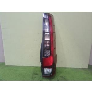 ノア DBA-ZRR70G 右テールランプ　中古 yasuuuu ノア DBA-ZRR70G 右テールランプ 中古 yasuuuu様専用 - メルカリ