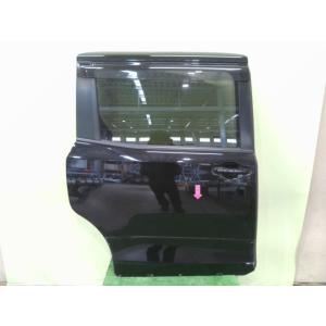 ヴォクシー DAA-ZWR80G 右RドアASSY 2ZR-FXE 202  67003-28630...