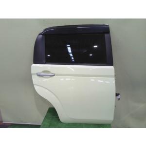 ポルテ DBA-NCP141 右RドアASSY 1NZ-FE 6W1  67003-52481 中古