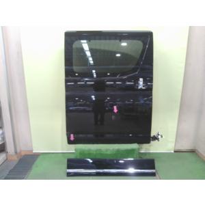 グランエース 3DA-GDH303W 右RドアASSY 1GD-FTV 202 M3L3 67003...