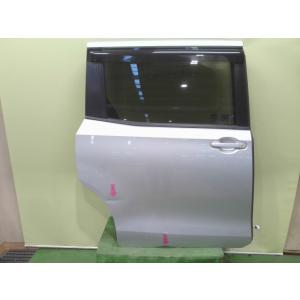 ヴォクシー DAA-ZWR80G 右RドアASSY 2ZR-FXE 1F7  67003-28650...