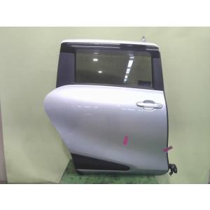 シエンタ 6AA-NHP170G 右RドアASSY 1NZ-FXE 1F7  67003-52590...