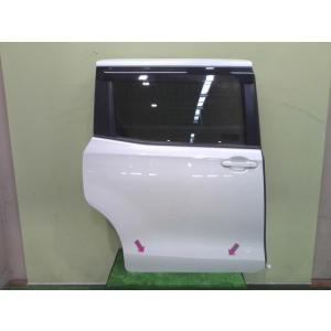 ヴォクシー DBA-ZRR85G 右RドアASSY 3ZR-FAE 070  67003-28630...