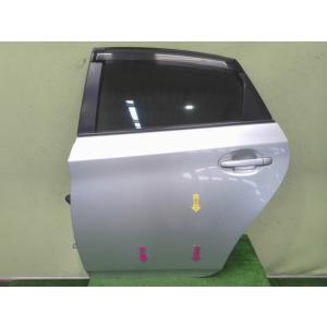 プリウス DAA-ZVW30 左RドアASSY 2ZR-FXE 1F7  67004-47080 中...
