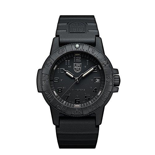 Luminox メンズ 腕時計 39mm ミディアム ネイビー シール ブラック アウト (XS.0...