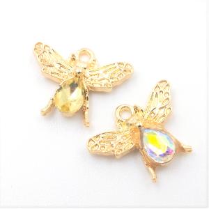 【メール便可】【1個】蜂のストーン突きチャーム 2色 ゴールド イエロー オーラ クリスタル ストーン 蜜蜂 ミツバチ ハチ はち ビートル アクセサリーパーツ