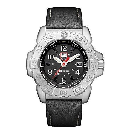 Luminox メンズ SEA ステンレススチール スイスクォーツウォッチ レザーストラップ付き ブ...