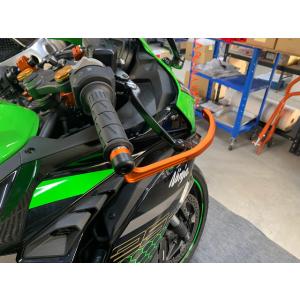 ZX-25R 20- / ZX-4R 23- レバーガード Φ14-20 オレンジ スーパーナウ