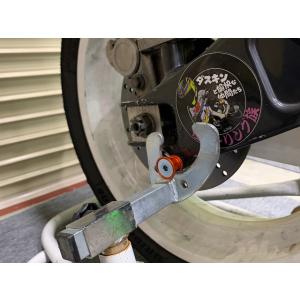 TZR250R 91-99 3XV リアスタンドボス 黒 スーパーナウ