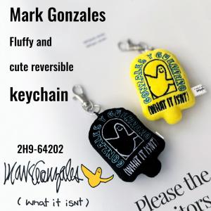 What it isNt）ART BY MARKGONZALES キーホルダー 「（What it isNt