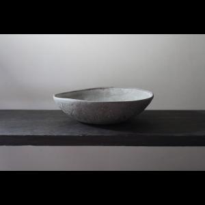 英国の陶芸作家　アーティスト　SARAH JERATH  サラジェラス　TREE ASH  17cm BOWL ボウル　No3  グレー　作家の器　作家物　一点物｜nontitletokyo