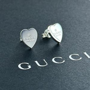 GUCCI グッチ ピアス レディース ハートプレート 正規品 GUCCI グッチ ピアス レディース ハートプレート 正規品