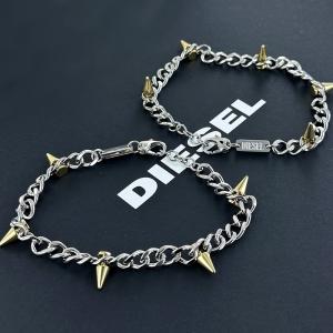 DIESEL（ディーゼル） ペアブレスレット シルバー ロゴプレート メンズ 