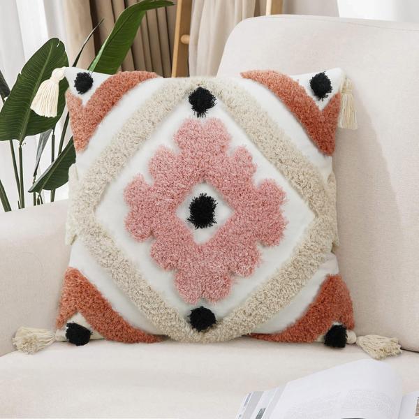 【並行輸入品】Merrycolor ボーホー クッションカバー 18x18インチ タッセル付き 房付...