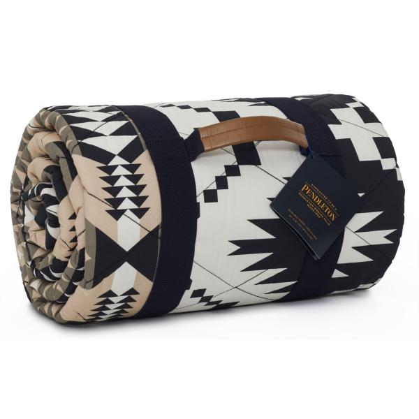 【並行輸入品】Pendleton スパイダーロック キルティング ロールアップ スローブランケット ...