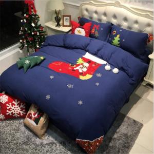 【並行輸入品】クリスマスストッキングコレクション フルクイーンサイズ 4点セット ギフトデコレーションキルトカバー ソフトプレミアムピローケース