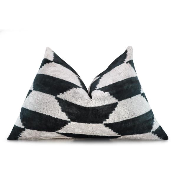 【並行輸入品】 Canvello Black &amp; White Handmade 16x24 Silk...