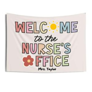 【並行輸入品】 DATTYCAFT Welcome to The Nurse Office Personalized School Nurs