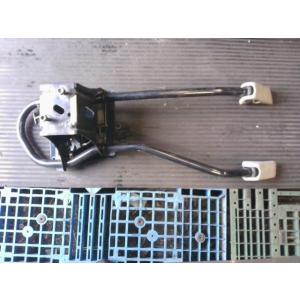 (中古品)ラシーン GF-RFNB14 スペアタイヤキャリア タイプM 4WD GA15DE 57211-98Y01