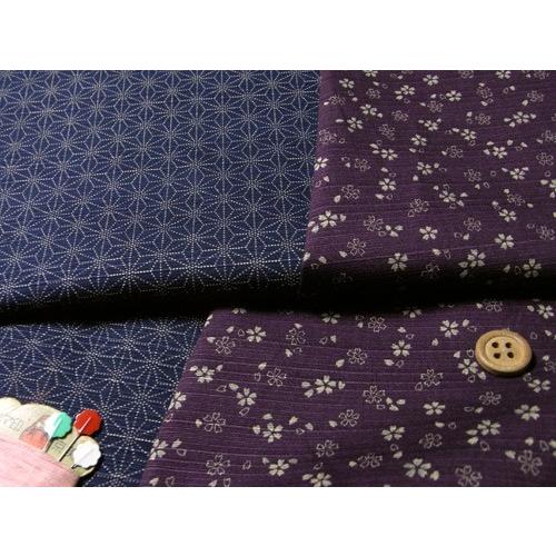 和柄コットン生地・リバーシブル 桜と麻の葉(紫/濃紺) 10cm単位 切り売り
